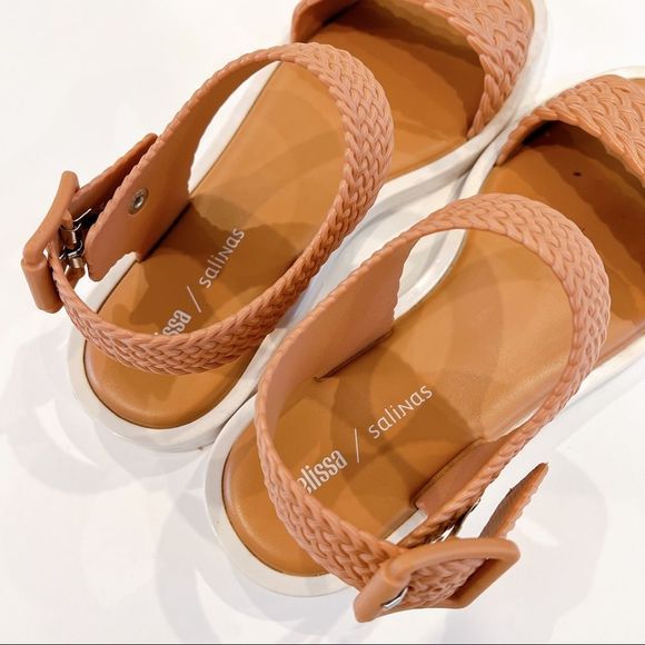 Melissa Salinas Flat Sandals // size 9 - Picture 2 of 3
